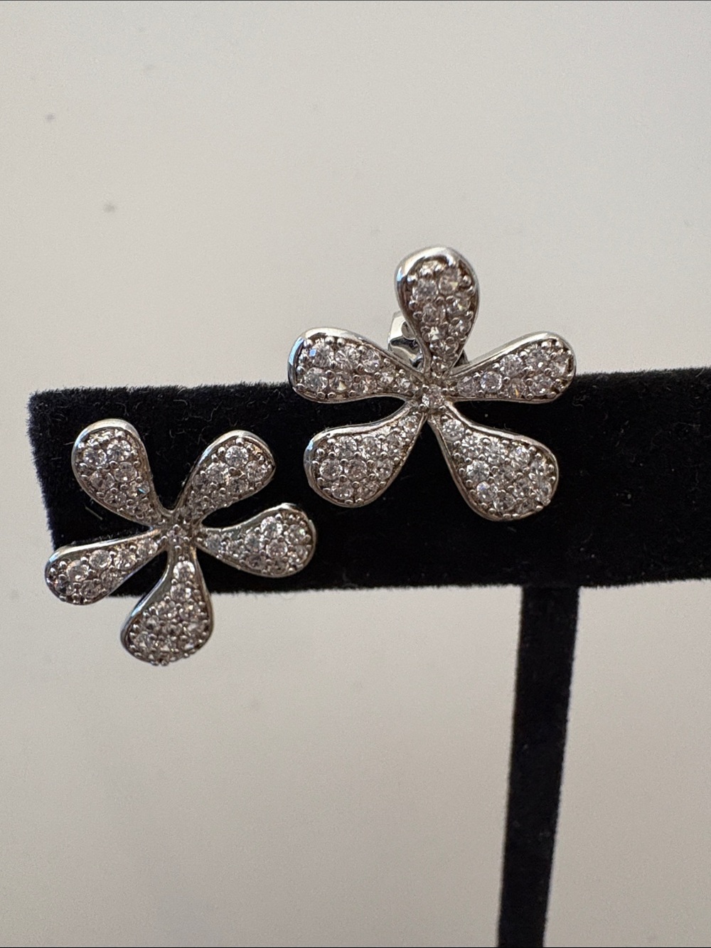Pretty Bird Silver Pavé Flower Stud Earrings